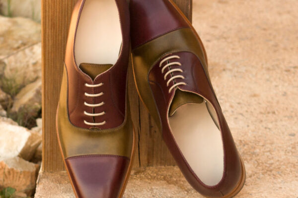 Materials: burgundy painted calf + olive painted calf

Lining: beige calf leather

Sole: cognac leather sole

Retail: $480  w/20% discount: $384