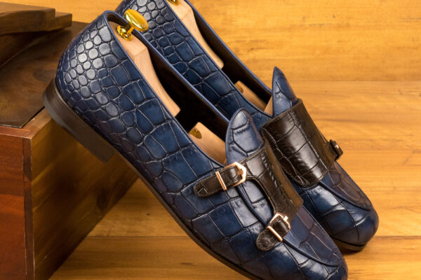 Materials: dark brown painted croco + navy painted calf + navy painted croco

Lining: brown calf leather

Sole: red slipper leather sole

Retail: $450  w/20% discount: $360